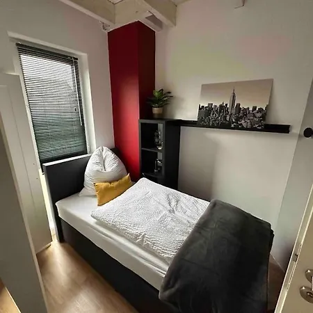 Workation Luxury Nature House , 10 Min Vw , Relax From Work Mit Terrasse, Balkon Und Parkplatz 아파트