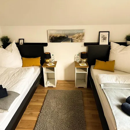 Workation Luxury Nature House , 10 Min Vw , Relax From Work Mit Terrasse, Balkon Und Parkplatz 아파트