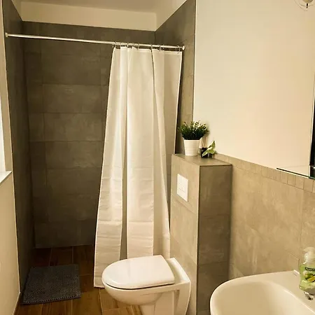 Workation Luxury Nature House , 10 Min Vw , Relax From Work Mit Terrasse, Balkon Und Parkplatz *